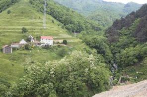 Xtrallusion photo gallery of Italy. Photos, pictures, images and photographs of the Italian Rivieras, the Italian Lakes, the Italian Alps, the Cinque Terre, the Amalfi coast and some of the most beautiful corners of Italy. Plus photos of Italian cities such as Pisa, Milan, Genoa and Rome.